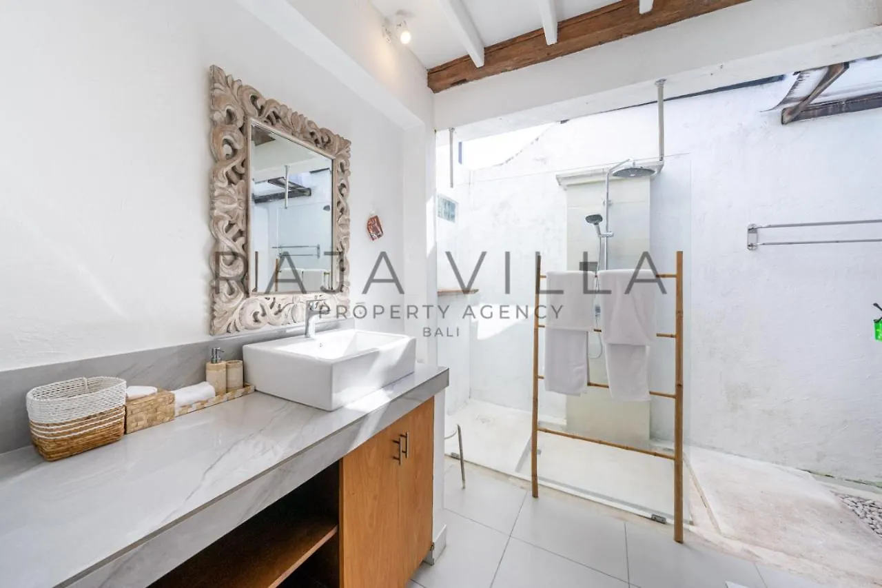 Villa Kainara Seminyak By Rpm  Seminyak (Bali)